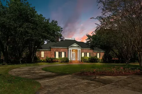 1403 Church St, Columbia, MS 39429