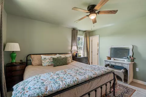 Bedroom - 826 Three Notch Rd, Collins, MS 39428 photo 3 of 5