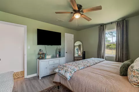 Bedroom - 826 Three Notch Rd, Collins, MS 39428 photo 2 of 5