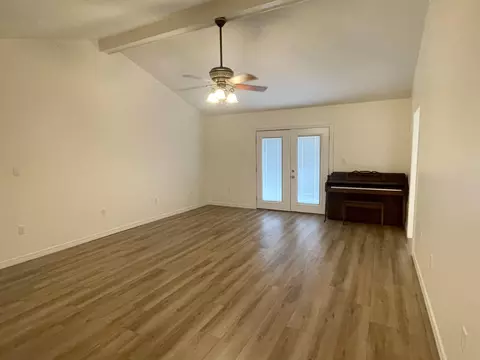 Living - 240 Phillips, Sumrall, MS 39482 photo 1 of 3