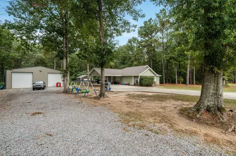 431 Gates Bridge Rd, Sumrall, MS 39482 photo 2