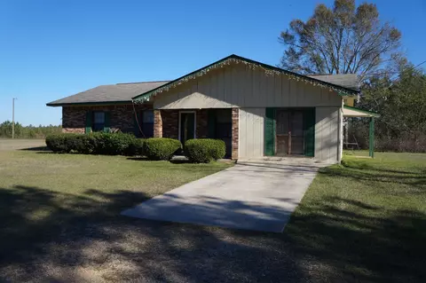 418 White-rogers Rd, Prentiss, MS 39474
