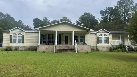 2802 Monroe Rd, Moselle, MS 39459