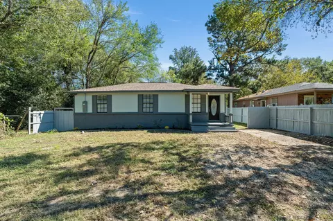 1101 Scott St, Hattiesburg, MS 39401