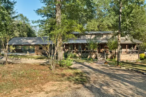 2262 Highway 589, Hattiesburg, MS 39402