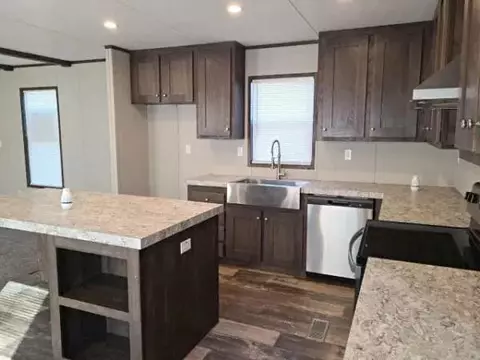 32 William Bryant Dr, Sumrall, MS 39482 photo 5