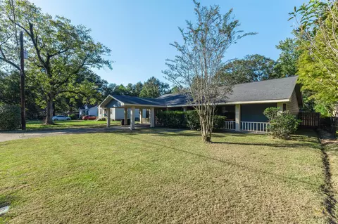 1803 Mable St, Hattiesburg, MS 39401