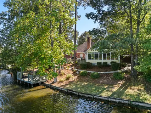 30 Dornach St, Hattiesburg, MS 39401