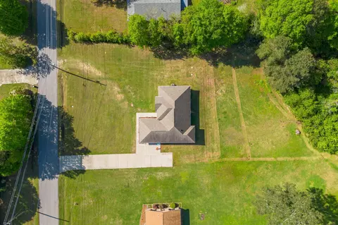 217 Victory Rd, Laurel, MS 39443 photo 11