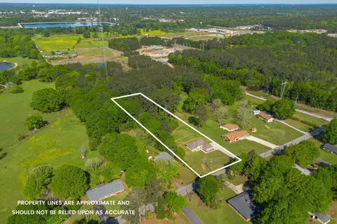 217 Victory Rd, Laurel, MS 39443 photo 14