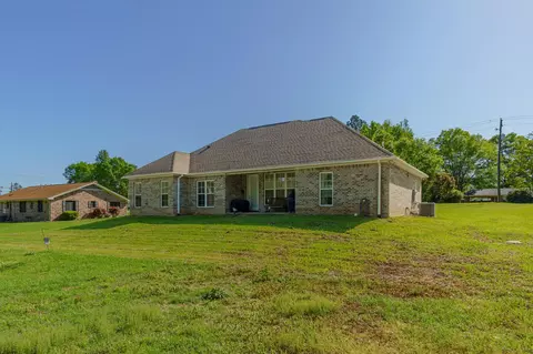 217 Victory Rd, Laurel, MS 39443 photo 10