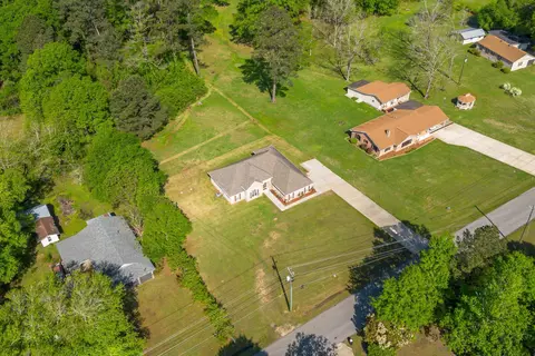 217 Victory Rd, Laurel, MS 39443 photo 12