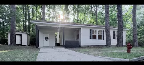 1203 Pine, Columbia, MS 39429