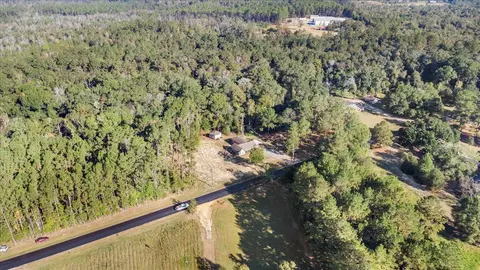 View/Area - 139 E Wilkerson Ferry Rd, Lucedale, MS 39452 photo 5 of 7