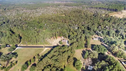 View/Area - 139 E Wilkerson Ferry Rd, Lucedale, MS 39452 photo 6 of 7