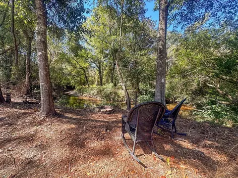 Exterior - 139 E Wilkerson Ferry Rd, Lucedale, MS 39452 photo 9 of 10