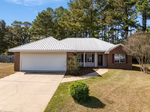44 Nicolaus Dr, Hattiesburg, MS 39402