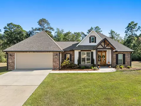 19 Flintshire Ln, Hattiesburg, MS 39402
