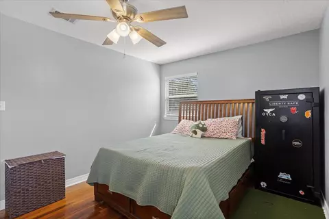 Bedroom - 64 Logaras Cir, Purvis, MS 39475 photo 3 of 5