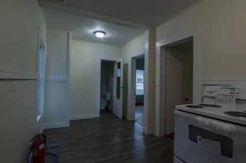 Entry Way - 1616 W 3rd St, Laurel, MS 39440 photo 1 of 1