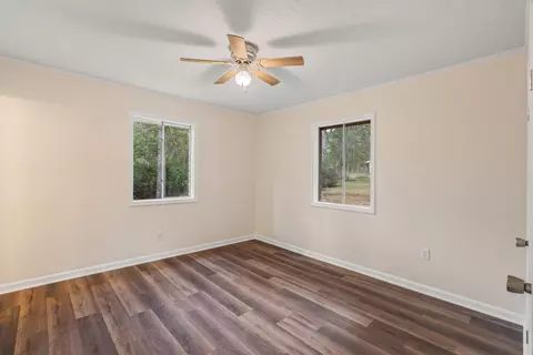 Bedroom - 224 Buckley Rd, Laurel, MS 39443 photo 1 of 5