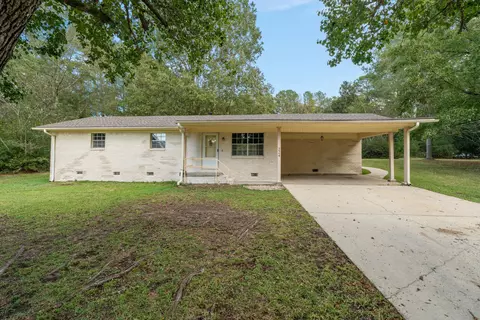 224 Buckley Rd, Laurel, MS 39443