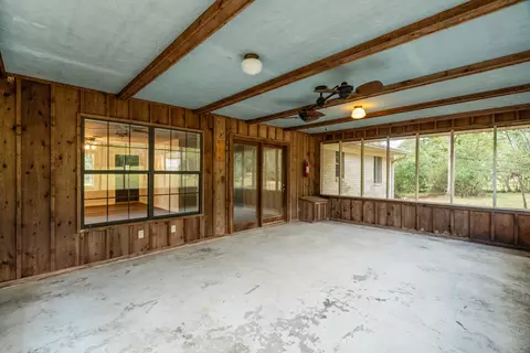Exterior - 224 Buckley Rd, Laurel, MS 39443 photo 5 of 13