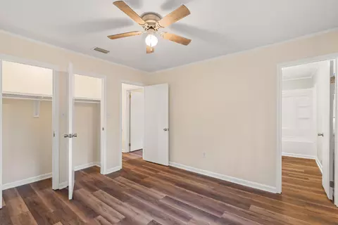 Bedroom - 224 Buckley Rd, Laurel, MS 39443 photo 2 of 5