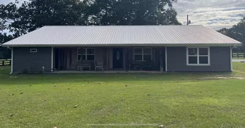 2 Tyner Branch Rd, Wiggins, MS 39577