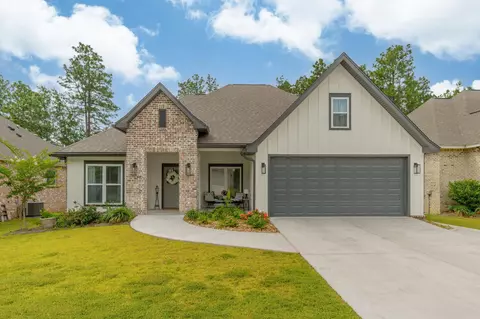 21 Waverly Ct, Hattiesburg, MS 39402