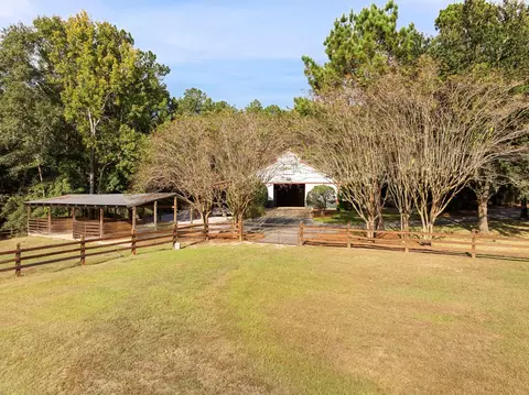 Exterior - 635 Slade Rd, Purvis, MS 39475 photo 22 of 28