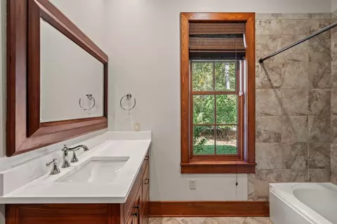 Bath - 635 Slade Rd, Purvis, MS 39475 photo 9 of 11