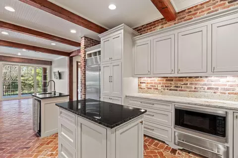 Kitchen - 635 Slade Rd, Purvis, MS 39475 photo 8 of 8