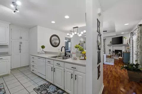 Kitchen - 30 Ferncrest Loop, Petal, MS 39465 photo 1 of 5