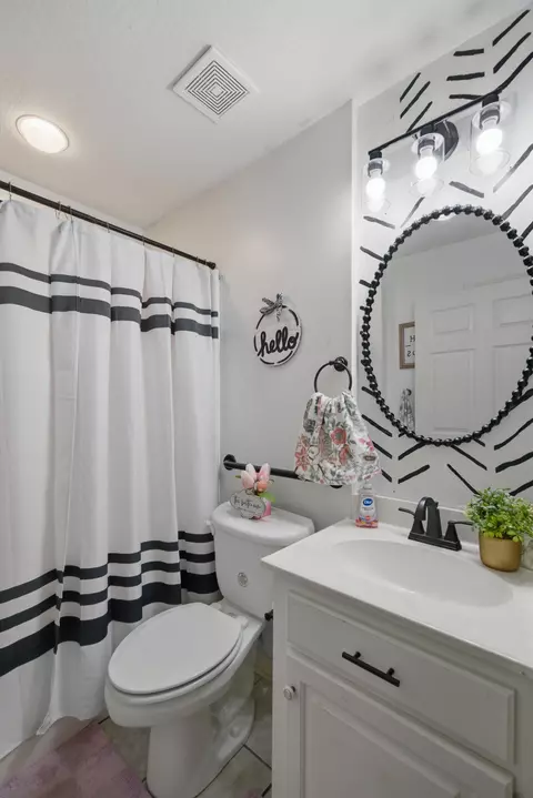 Bath - 30 Ferncrest Loop, Petal, MS 39465 photo 3 of 3