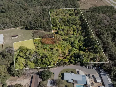 000 Valley Dr, Petal, MS 39465