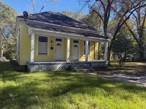 118 Montague St, Hattiesburg, MS 39401