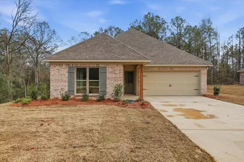 269 Smith Dr, Mendenhall, MS 39114