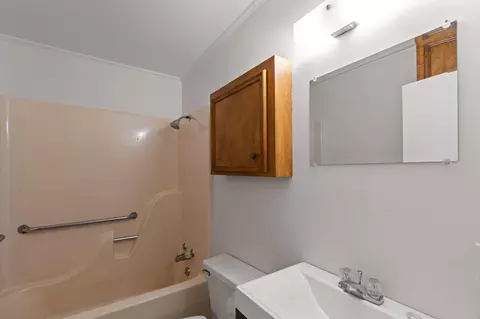 Bath - 58 Dickens Ln, Sumrall, MS 39482 photo 2 of 2