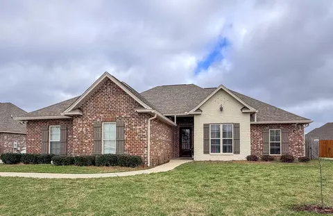 91 Sunline Dr, Petal, MS 39465