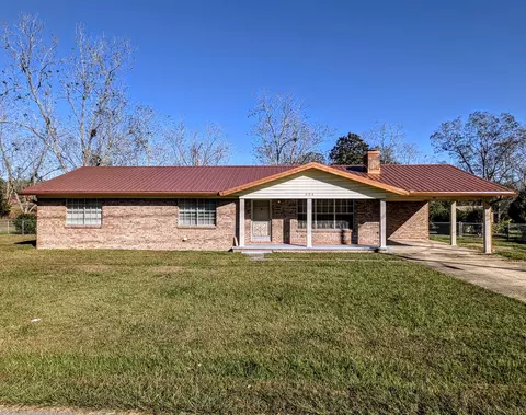 604 1st Ave, Purvis, MS 39475