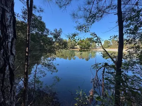 lot Apt 19 West Bay Dr, Lumberton, MS 39455