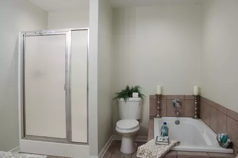 Bath - 12 Southdown Rd, Sumrall, MS 39482 photo 2 of 5