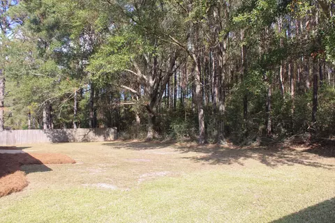 Exterior - 12 Southdown Rd, Sumrall, MS 39482 photo 3 of 7