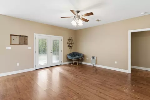 279 Todd Rd, Sumrall, MS 39482 photo 9