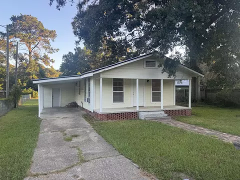 713 Royal St, Columbia, MS 39429