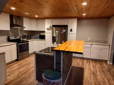 Kitchen - 34 Stogner, Foxworth, MS 39483 photo 5 of 6