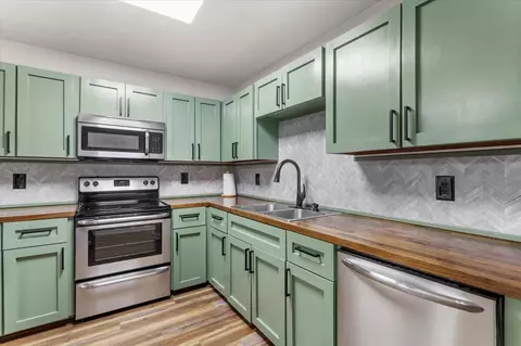 Kitchen - 115 Rolling Woods Rd, Lucedale, MS 39452 photo 1 of 3
