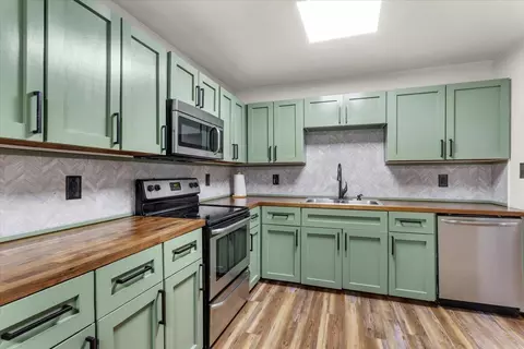 Kitchen - 115 Rolling Woods Rd, Lucedale, MS 39452 photo 3 of 3