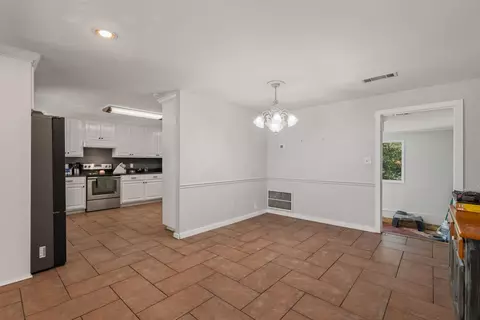 Dining - 313 Vine St, Wiggins, MS 39577 photo 1 of 1